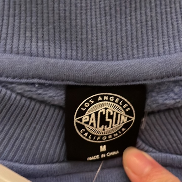 BNWT MEDIUM women’s Blue Pacsun Pacific Sunwear Sweatshirt - Picture 4 of 5